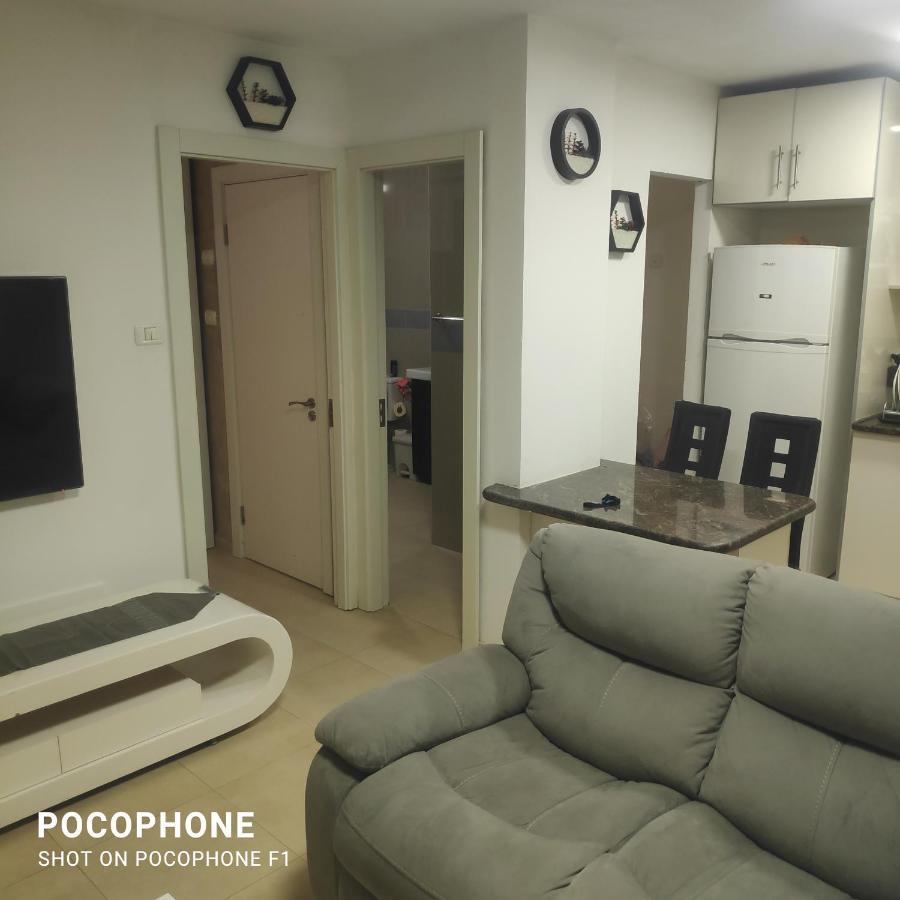 סוויטה של אלון Appartement Arad Buitenkant foto